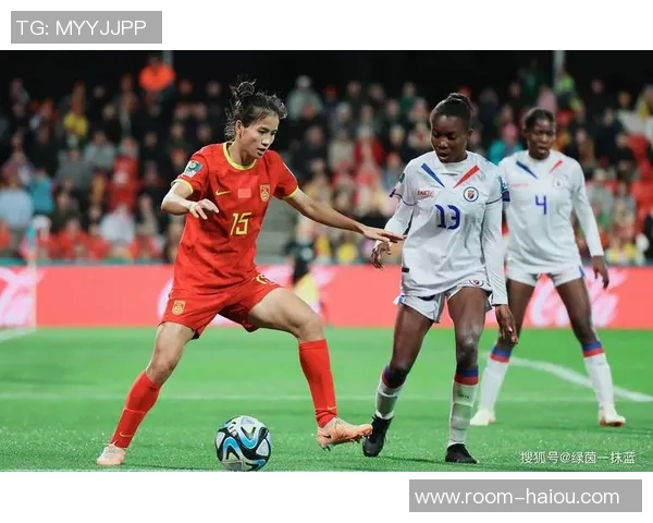 正视差距与挑战中国女足在与英格兰的较量中收获成长与启示
