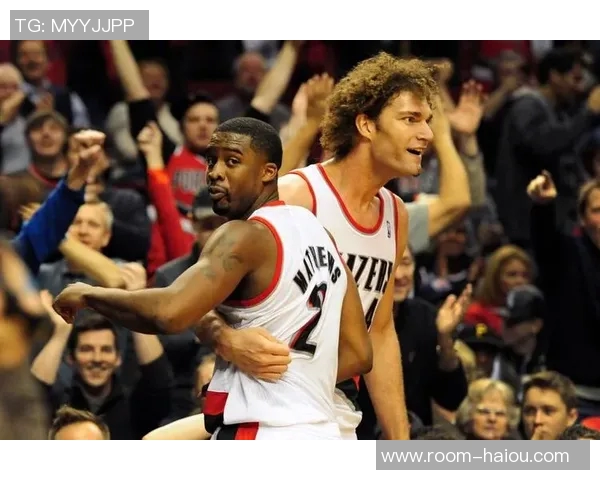 雄鹿主场比赛推迟仁义之举捐赠备餐食品温暖人心