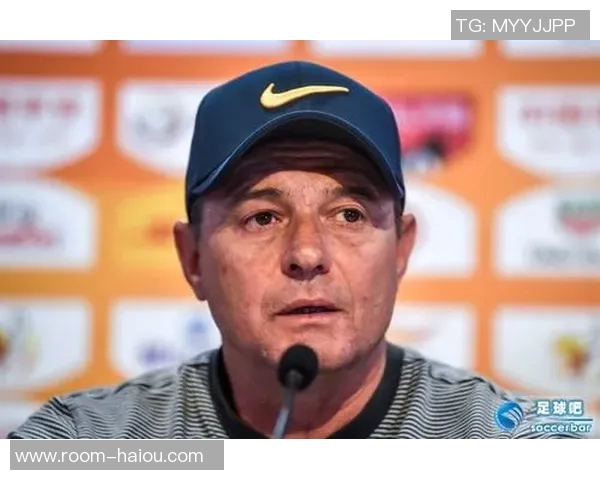 维拉纽瓦谈恩比德归期未定表示不惊讶过程已然结束